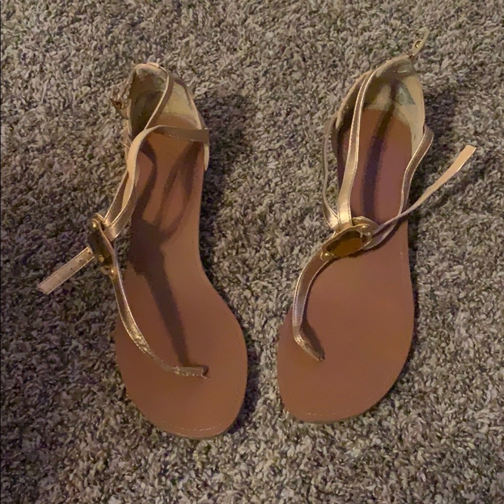 Low wedge sandal